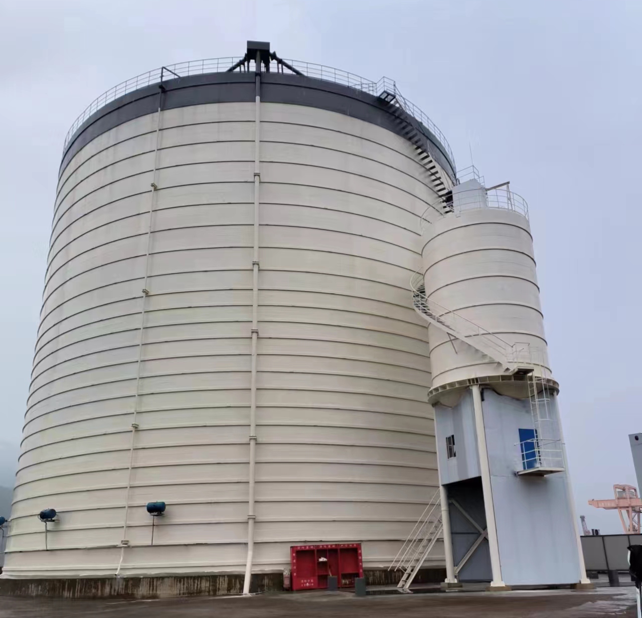 铺前镇10万吨水泥钢板库